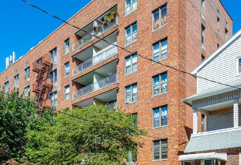 Lancaster Apartments